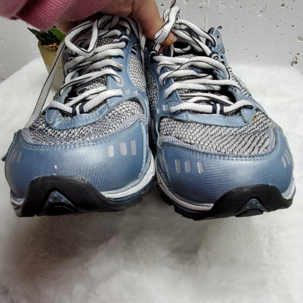 Sketchers Shape Ups 9.5 - image 5